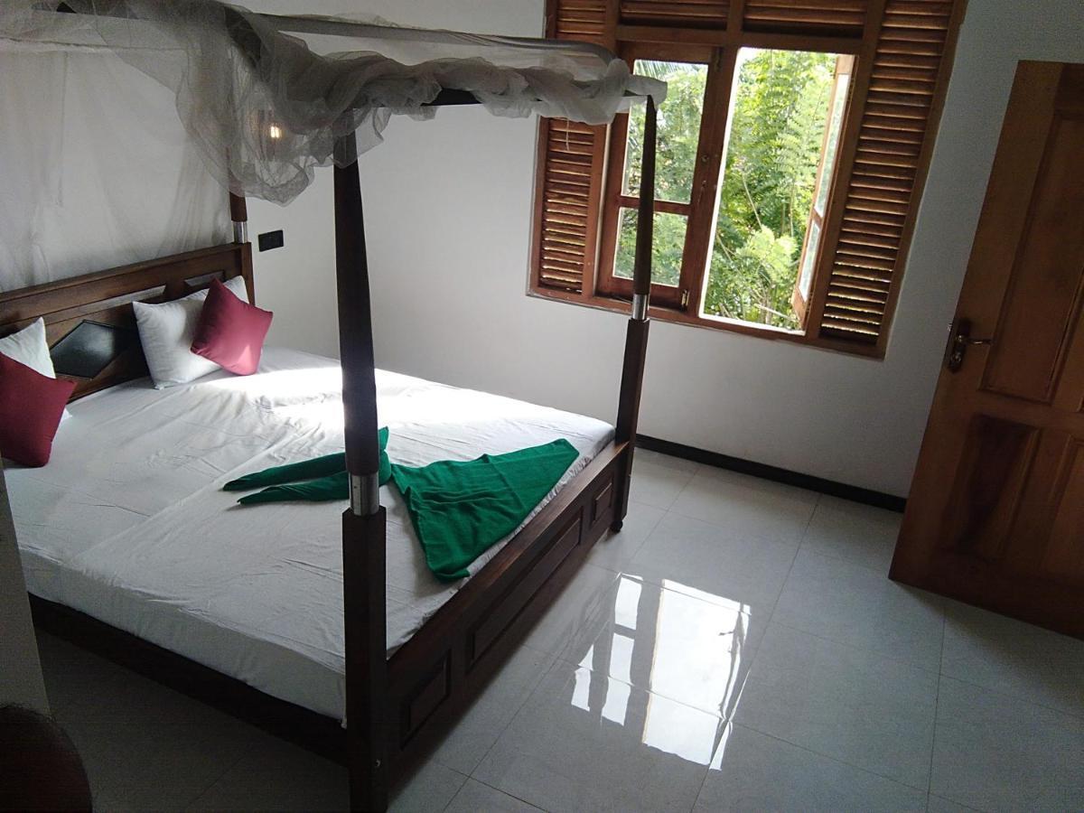 Dolphin Cottage มิริสซา ภายนอก รูปภาพ